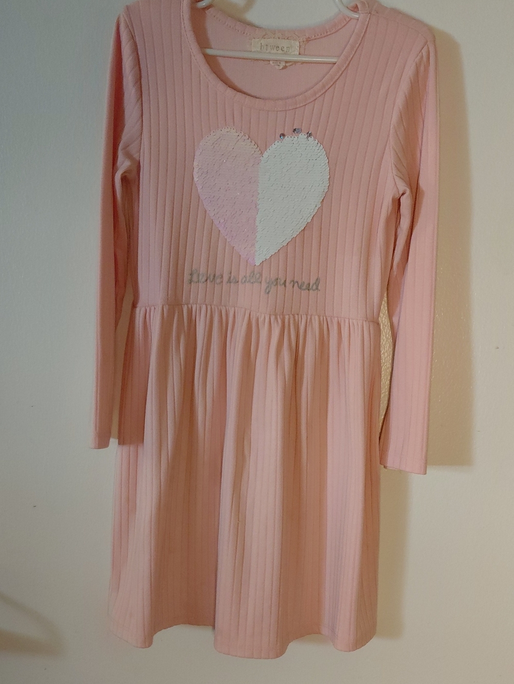 btween Pink Long-Sleeve Heart Sequin Dress